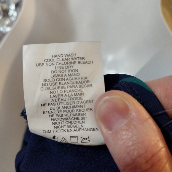 Miraclesuit Penbrooke Striped Halter Swimsuit NEW! Wrap bust Green Navy Medium - Picture 7 of 8